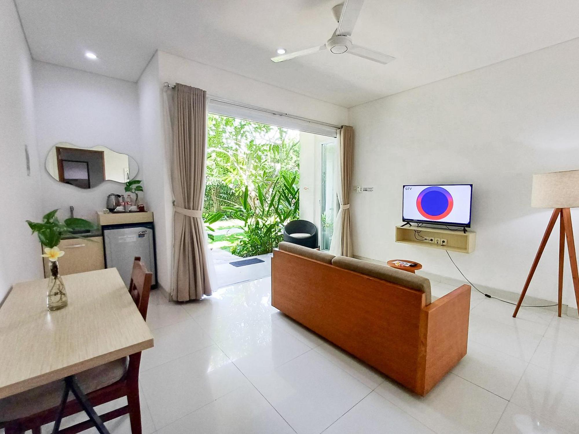Harmony Beach Suite Seminyak Exteriör bild