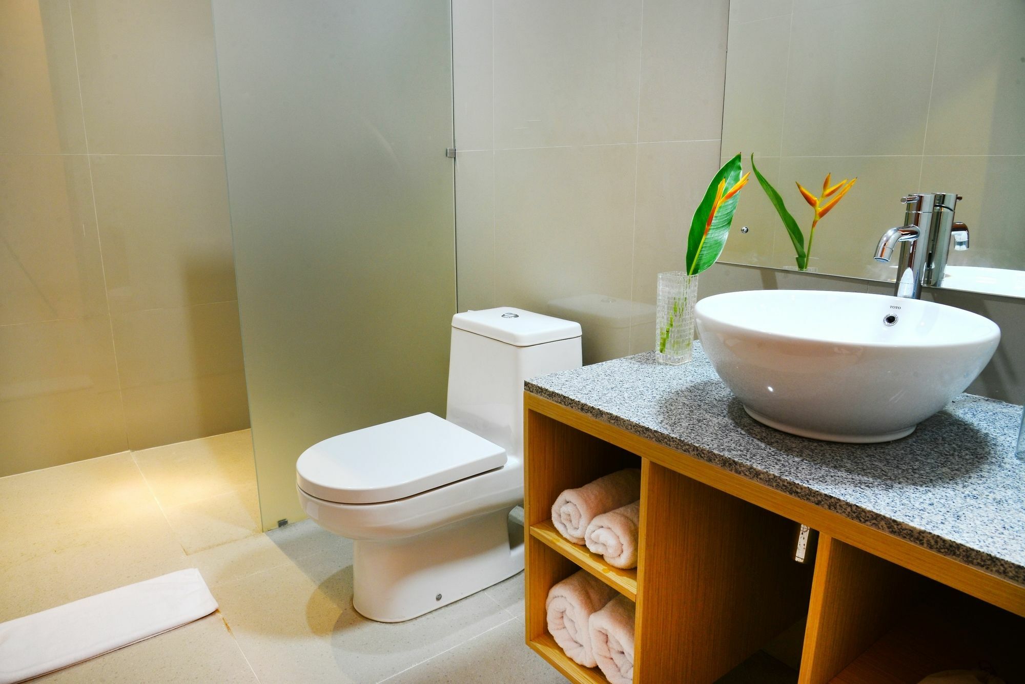 Harmony Beach Suite Seminyak Exteriör bild